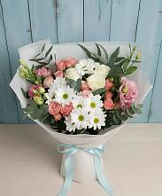 Букет цветов из:  Розы, Лизиантусы и Хризантемы в Иванисово