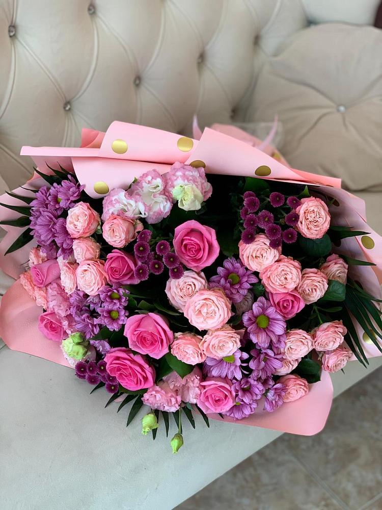 Букет цветов из: Хризантемы, Розы и Лизиантусы в Иванисово