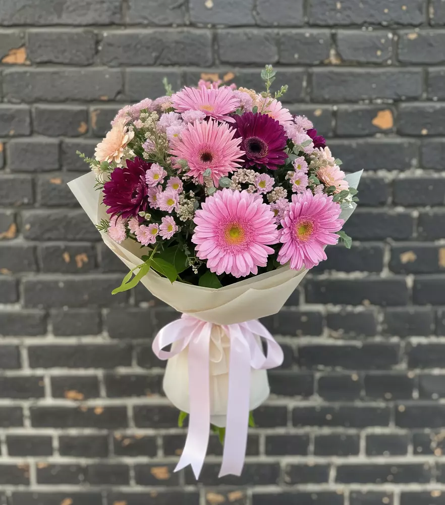 Букет цветов из: Герберы и Хризантемы в Иванисово