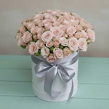 Цветочная композиция из Розы в шляпной коробке в Иванисово