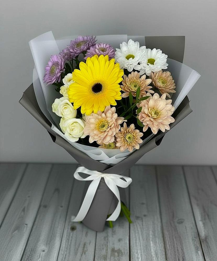 Букет цветов из: Розы, Герберы и Хризантемы в Иванисово