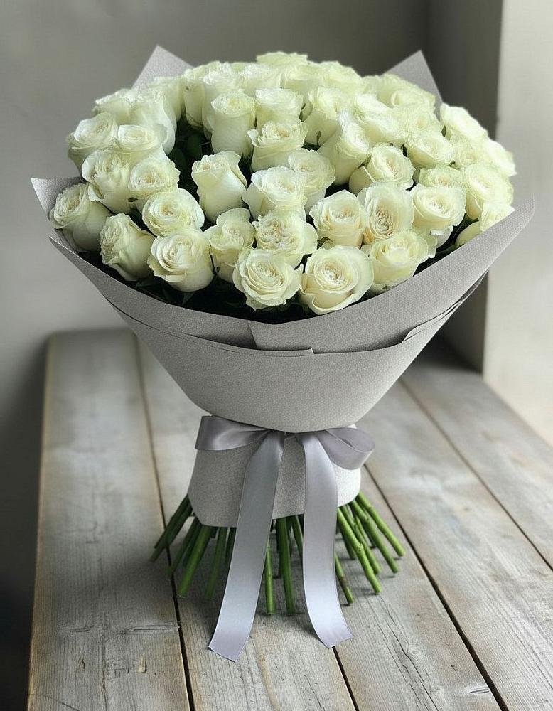 Букет 35 Белых роз в Иванисово