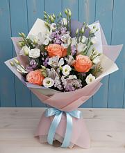 Букет цветов из:  Лизиантусы, Розы, Альстромерии и Гипсофила в Иванисово