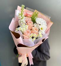 Букет цветов из:  Хризантемы и Розы в Иванисово