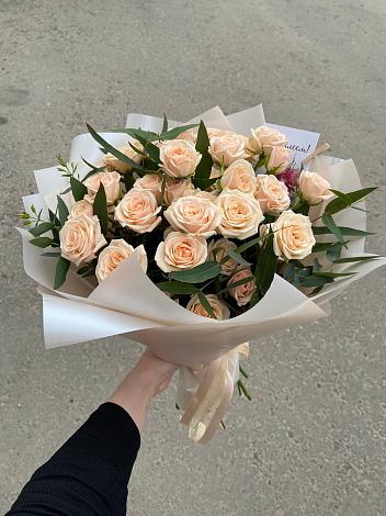 Букет Кремовые розы Латте в Иванисово